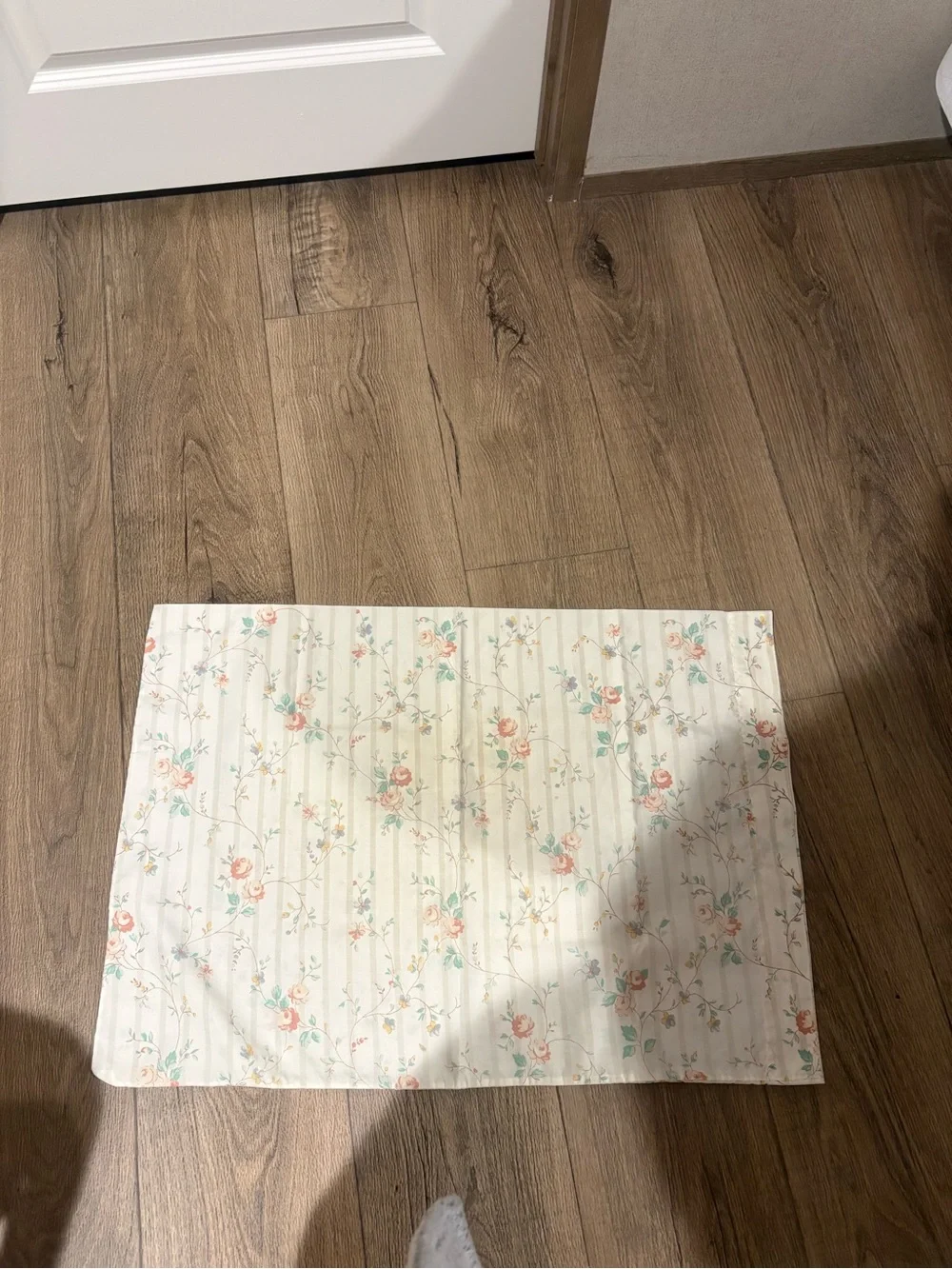 Floral Quilted pillowcase- Pink Floral
